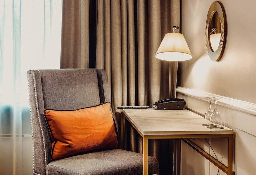 Standart Oda, Clarion Collection Hotel Grand Bodø