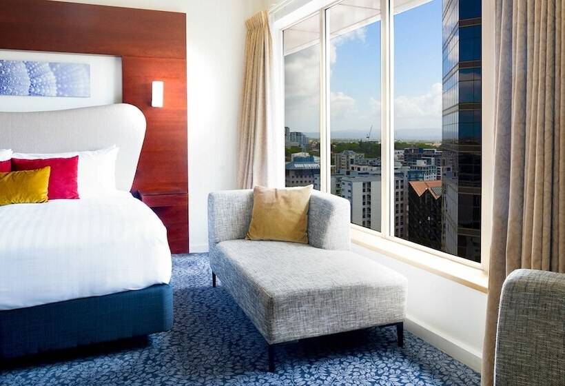 스탠다드 룸 더블 침대 도시 전망, Crowne Plaza Auckland, An Ihg