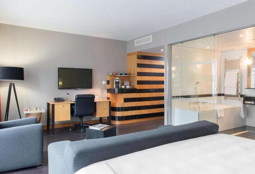 سوییت جونیور, Swissôtel Amsterdam