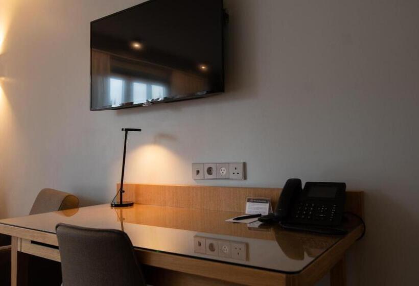 اتاق استاندارد, Swissôtel Amsterdam