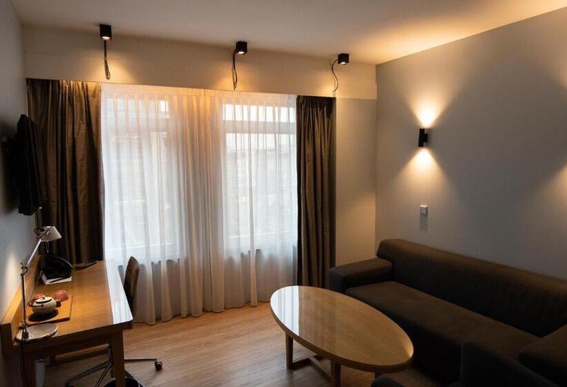 مجموعه ویستا شهر, Swissôtel Amsterdam