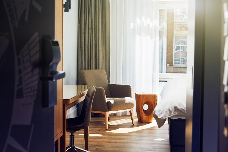 اتاق پرمیوم, Swissôtel Amsterdam