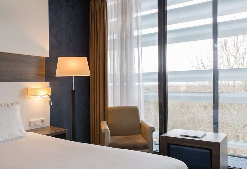 Номер Комфорт, Leonardo Royal Hotel Den Haag Promenade