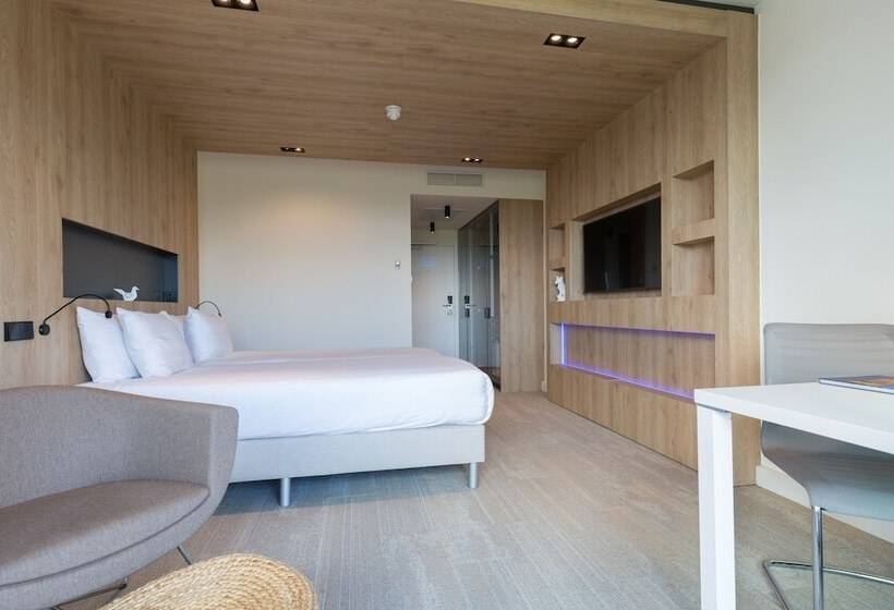 Номер Superior, Leonardo Royal Hotel Den Haag Promenade