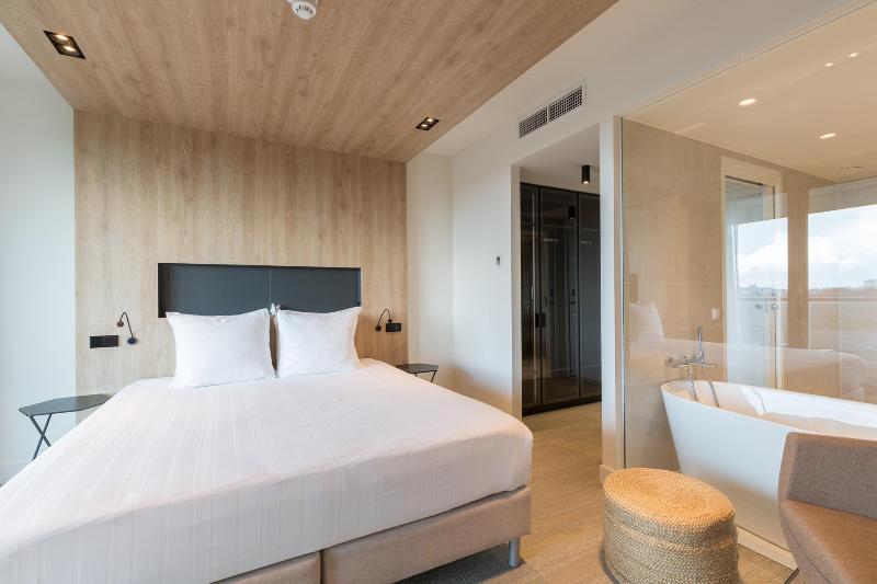 Люкс, Leonardo Royal Hotel Den Haag Promenade