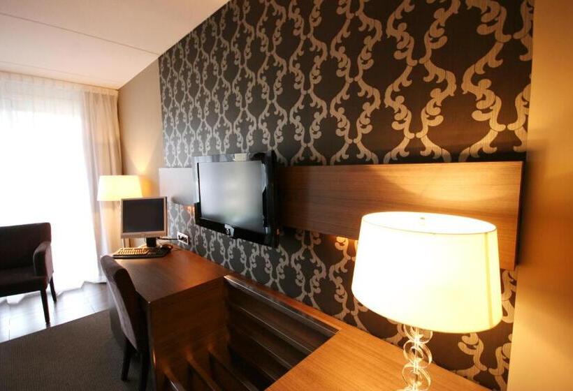 Люкс Superior, Van Der Valk Hotel Gilze Tilburg