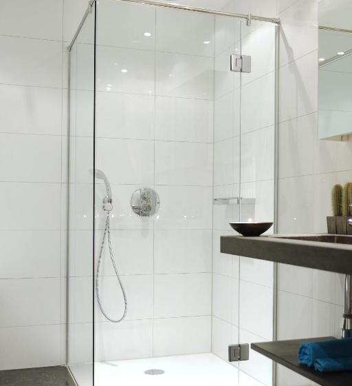 Студия Стандарт, Van Der Valk Hotel Gilze Tilburg