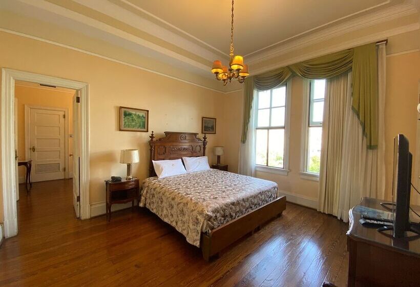 سوییت لوکس, Gran Hotel Bolivar