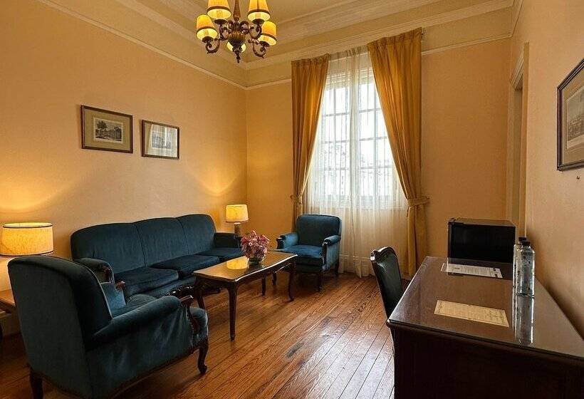 سوییت جونیور, Gran Hotel Bolivar