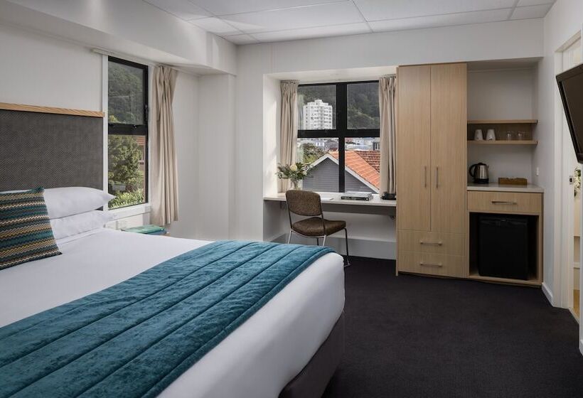 اتاق سوپریور با تخت بزرگ, Atura Wellington