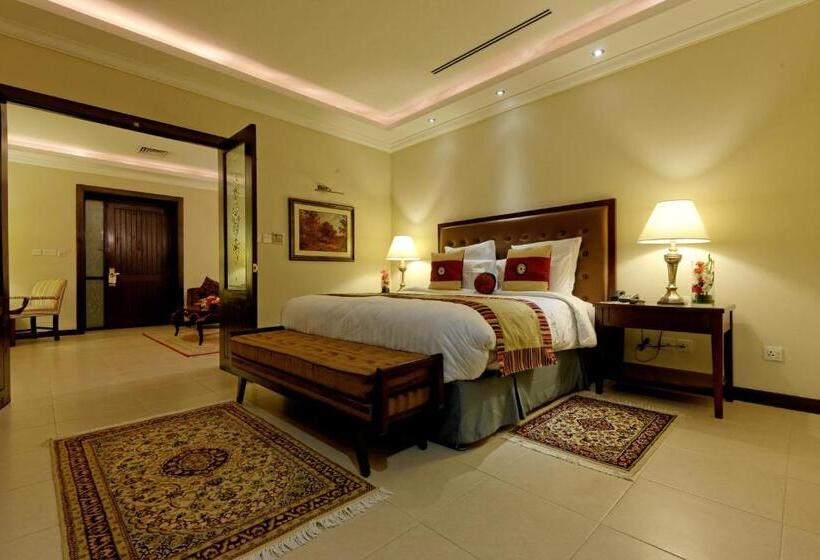سوییت لوکس, Faletti S Hotel Lahore