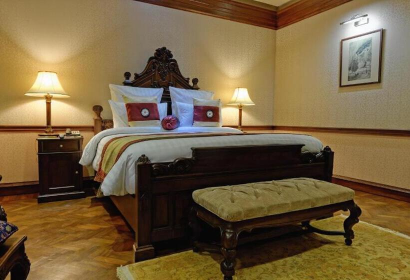 سوییت, Faletti S Hotel Lahore
