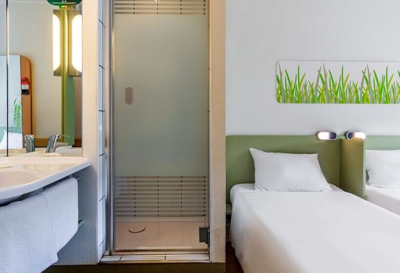 Номер Стандарт, Ibis Budget Warszawa Reduta