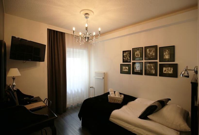 Номер Стандарт Индивидуальный, Boutique Hotel Yöpuu