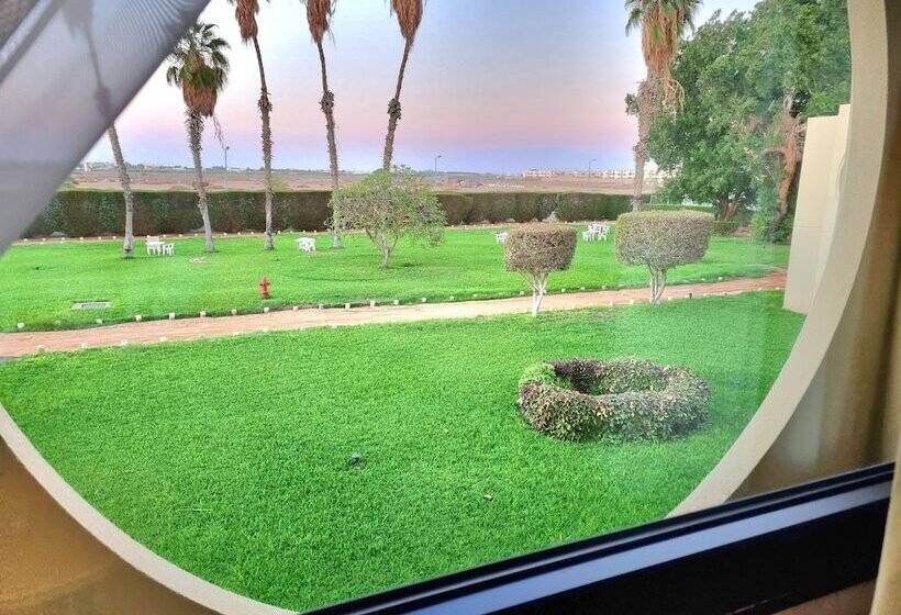 Номер Стандарт, Holiday Inn Yanbu, An Ihg