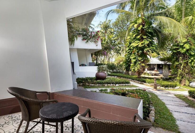 带露台的豪华间, Thavorn Palm Beach Resort Phuket