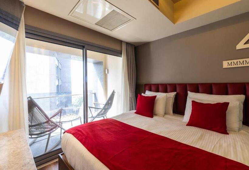 3 Bedroom Suite, Ramada By Wyndham Istanbul Pera