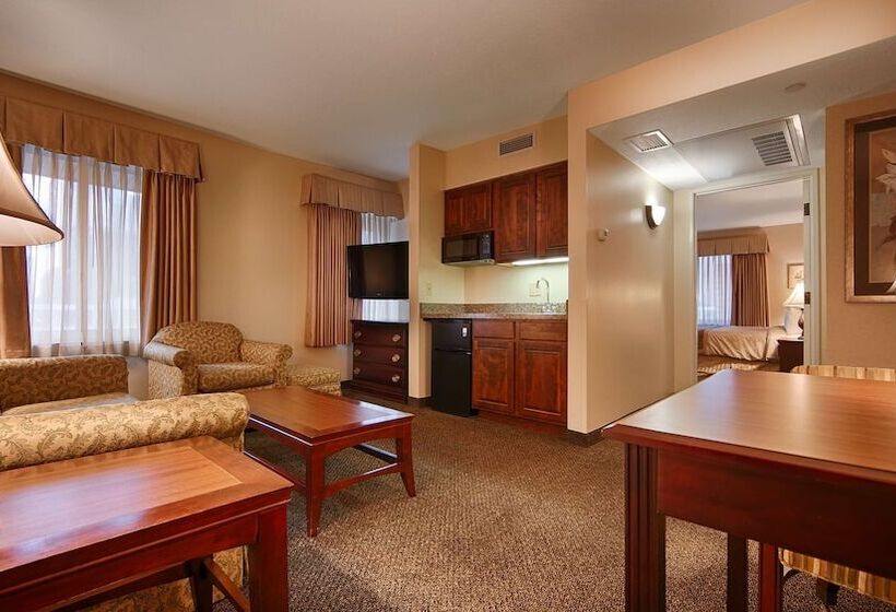适合残疾人士使用的套间, Best Western Plus The Normandy Inn & Suites