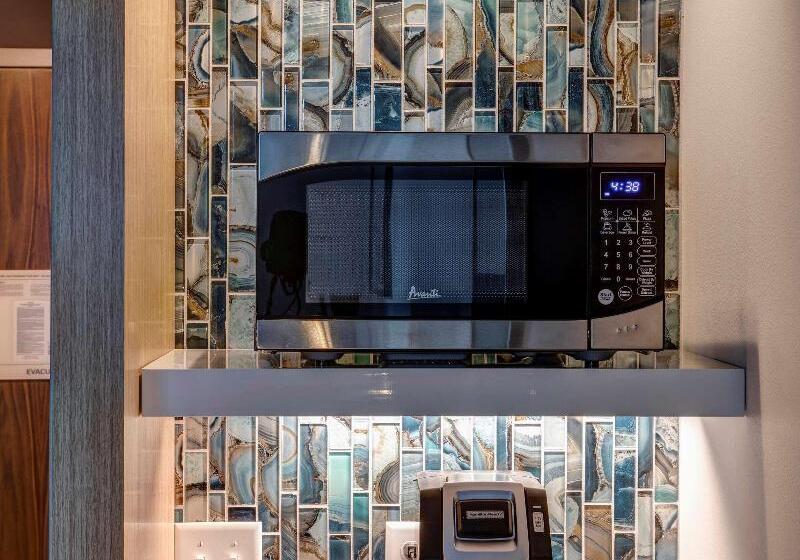 Стандартный Номер Кровать Кинг, Hilton Garden Inn Wilsonville Portland