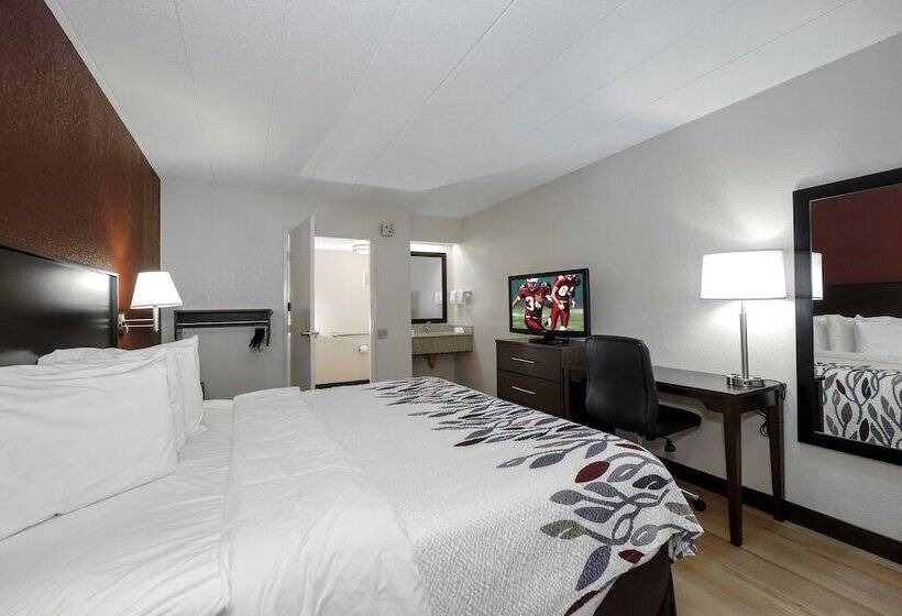 חדר דלוקס מותאם לאנשים עם מוגבלויות, Red Roof Inn Bakersfield