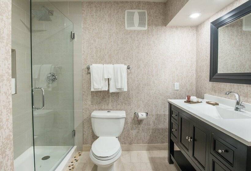 Номер Superior, The Creekside Inn