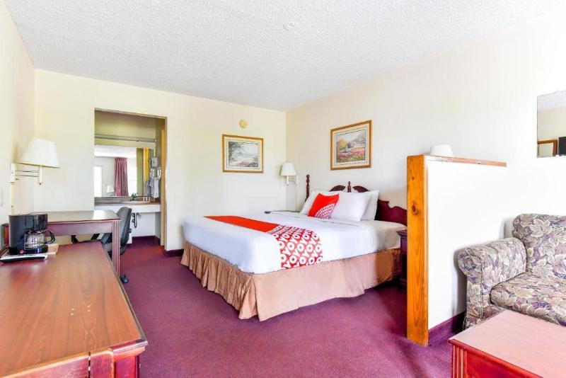 プレミアムルーム, OYO Hotel Tyler Lindale