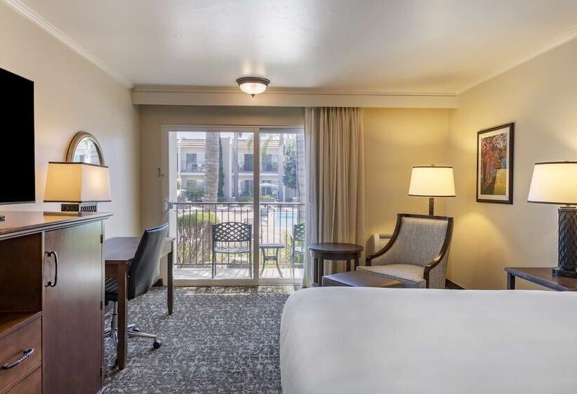 标准间带双人床, Best Western Plus Royal Oak