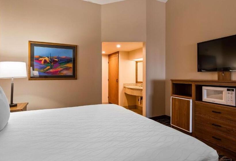 سوئیت با تخت بزرگ, Best Western Plus Saddleback Inn And Conference Center