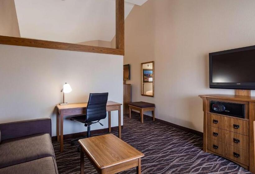 سوئیت با تخت بزرگ, Best Western Plus Saddleback Inn And Conference Center