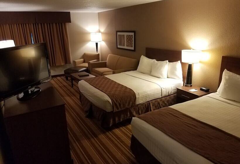 Номер Executive, Rock Island Inn & Suites Marshalltown