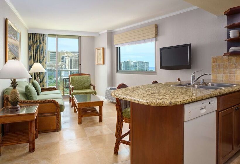 سوییت با چشم‌انداز دریا, Luana Waikiki Hotel & Suites