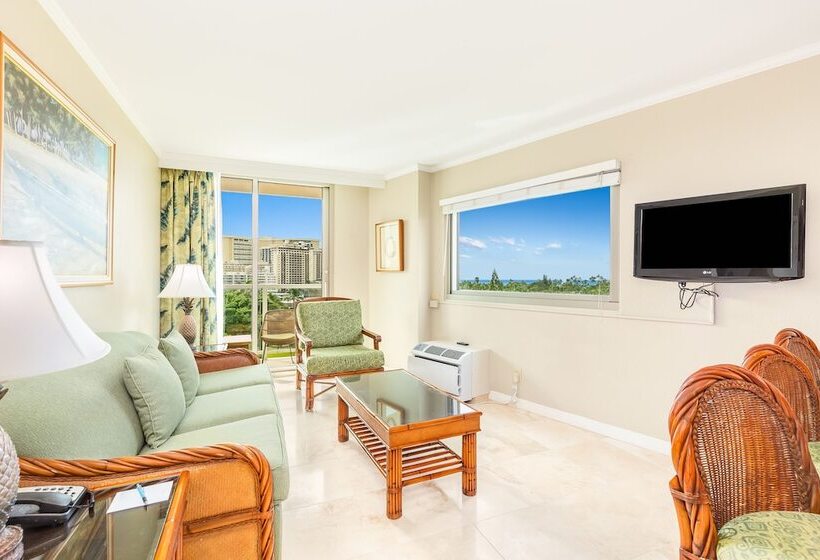 سوییت با چشم‌انداز دریا, Luana Waikiki Hotel & Suites