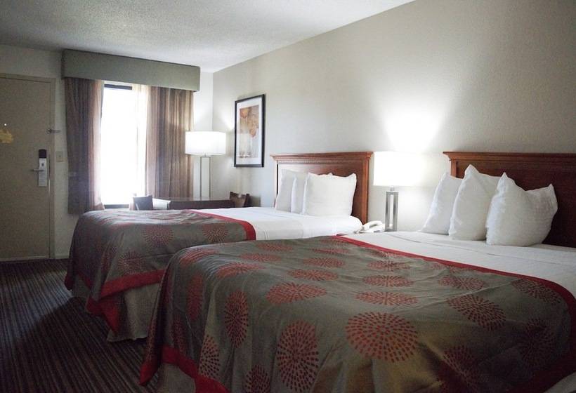 Номер Стандарт 2 Двуспальные Кровати, Ramada By Wyndham Savannah Gateway