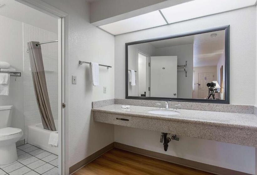 Номер Deluxe, Motel 6lordsburg, Nm