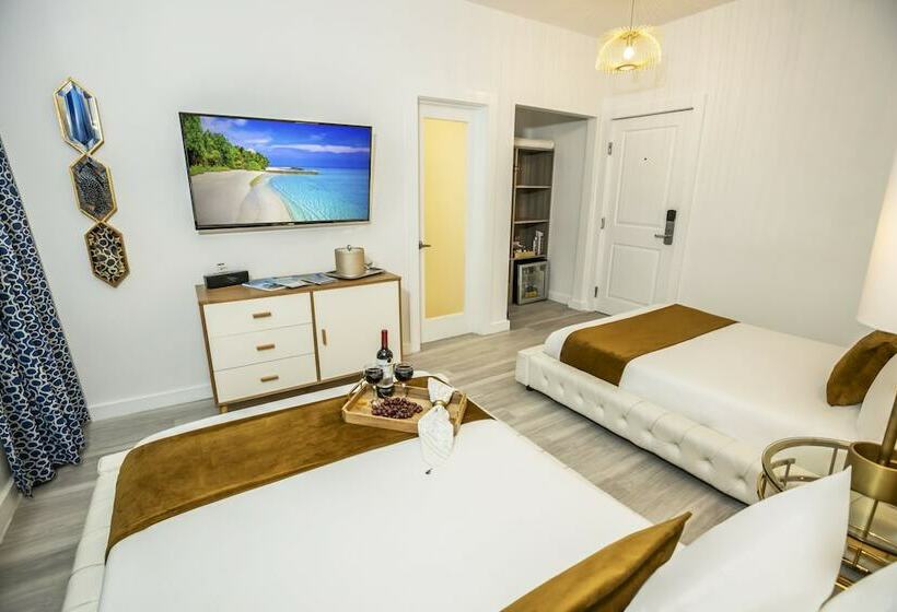 Номер Стандарт 2 Двуспальные Кровати, Catalina Hotel & Beach Club