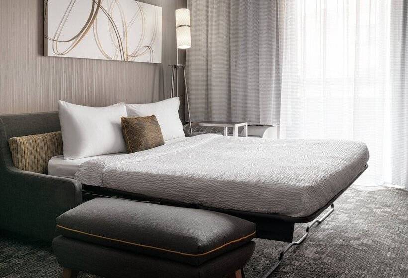 Люкс, Courtyard By Marriott Boulder