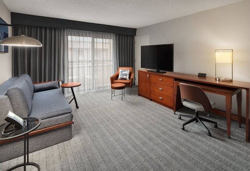 Люкс, Courtyard By Marriott Portland Beaverton