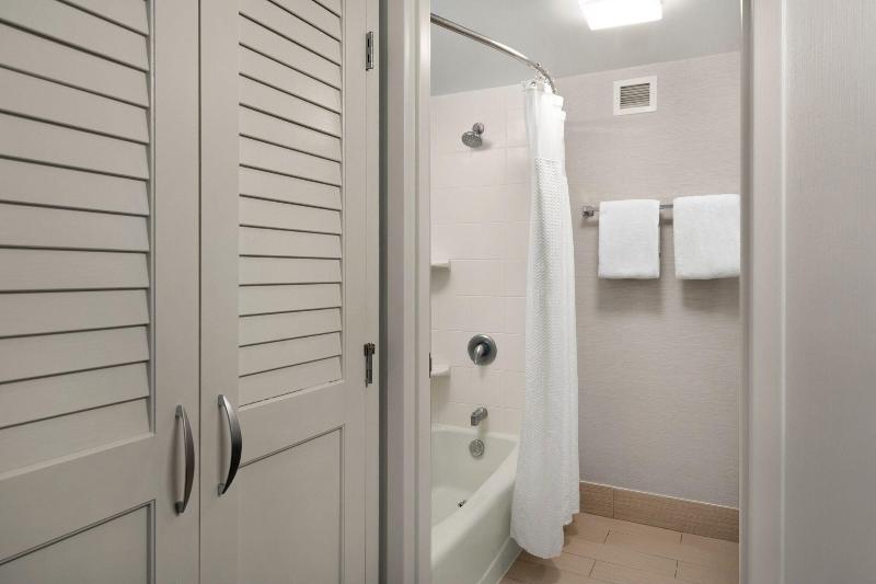 Люкс, Courtyard By Marriott Portland Beaverton