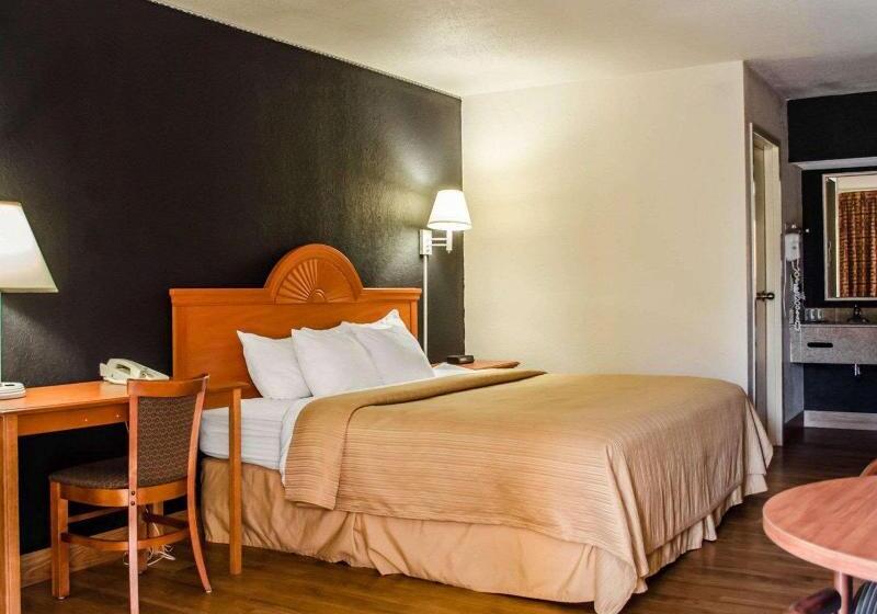 스탠다드 룸, Quality Inn At Eglin Afb