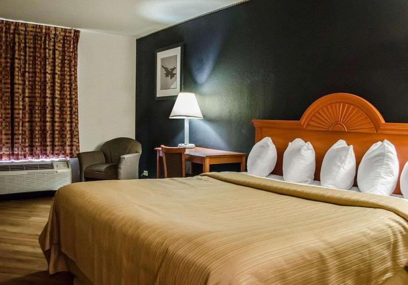 스탠다드 룸, Quality Inn At Eglin Afb