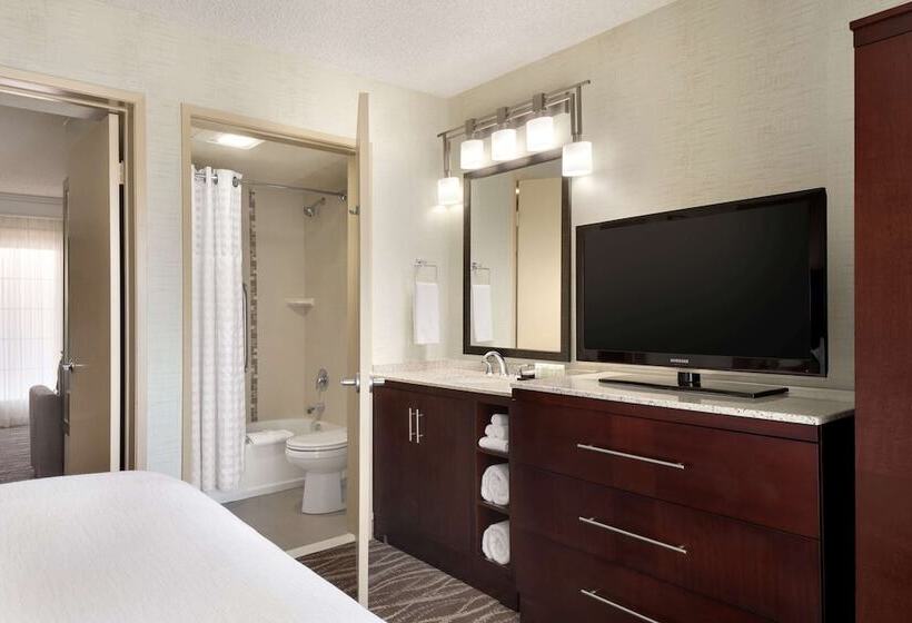 장애인을 위한 스위트, Embassy Suites By Hilton Lompoc Central Coast