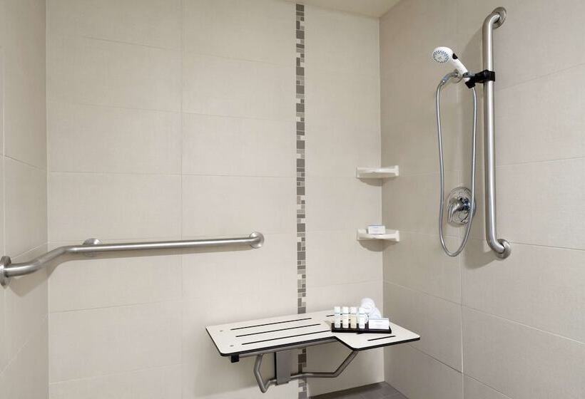 장애인을 위한 스위트, Embassy Suites By Hilton Lompoc Central Coast