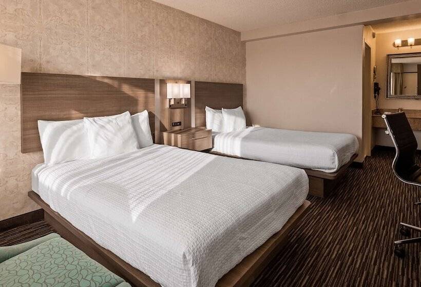 Номер Стандарт 2 Двуспальные Кровати, Best Western Mill River Manor