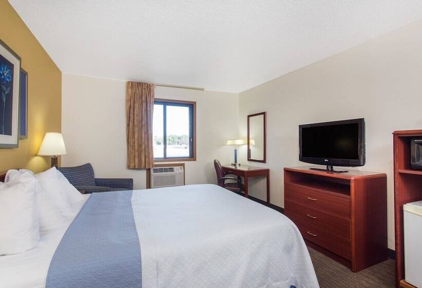 Номер Стандарт Адаптированный для Инвалидов, Days Inn By Wyndham Austin