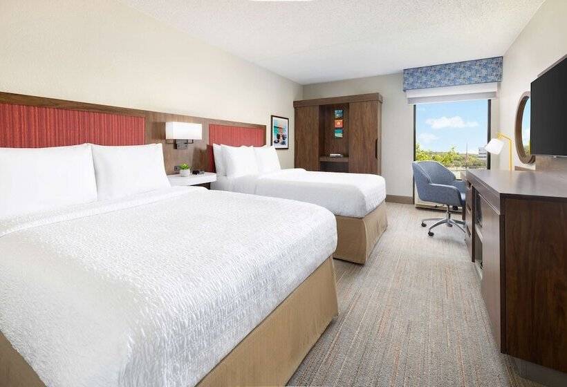 Номер Стандарт 2 Двуспальные Кровати, Hampton Inn Long Island/islandia