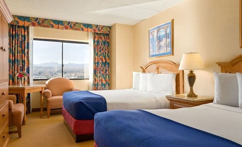 Номер Deluxe, Harrah S Laughlin Beach Resort & Casino