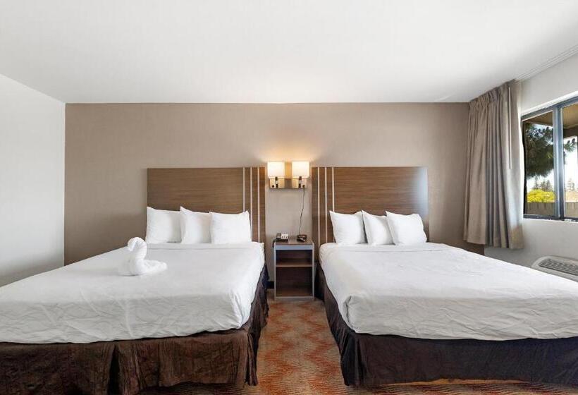Номер Стандарт, Heritage Inn Express Roseville