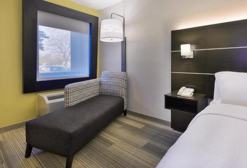 Стандартный Номер Кровать Кинг, Holiday Inn Express Detroit Warren/general Motors Technology Center, An Ihg