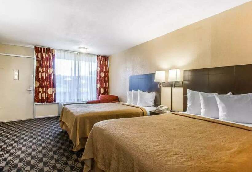 스탠다드 룸 더블 침대 2개, Quality Inn Ada Near University