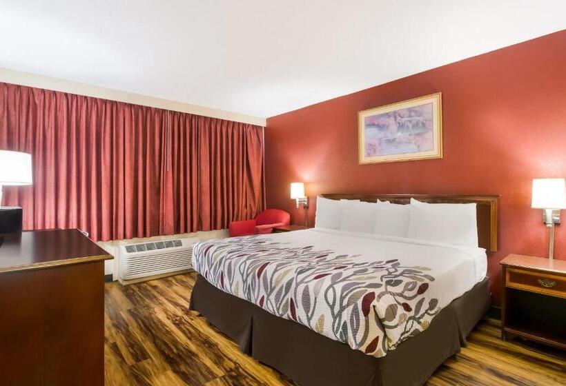 Номер Deluxe Кровать Кинг, Red Roof Winchester   Lexington East